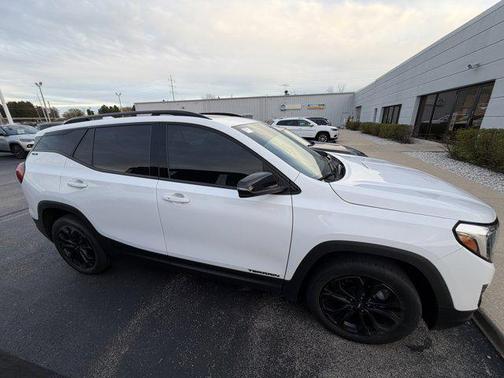 Summit White 2020 GMC Terrain SLE