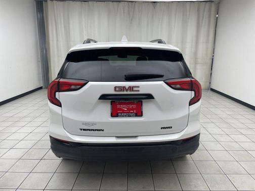 Summit White 2020 GMC Terrain SLE