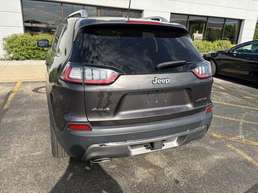 Granite Crystal Metallic Clearcoat 2019 Jeep Cherokee Limited