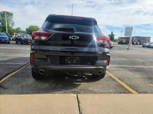 Mosaic Black Metallic 2021 Chevrolet Trailblazer RS