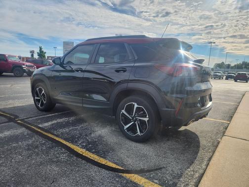 Mosaic Black Metallic 2021 Chevrolet Trailblazer RS