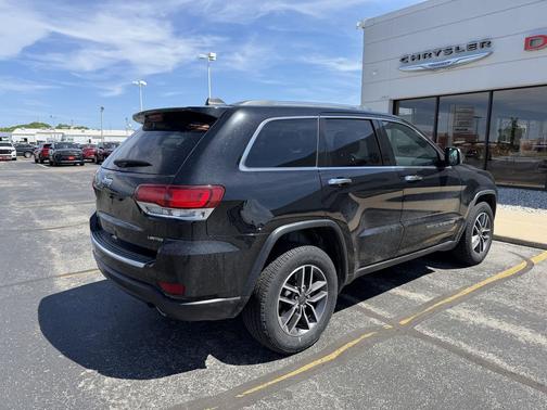 Diamond Black Crystal Pearlcoat 2020 Jeep Grand Cherokee Limited
