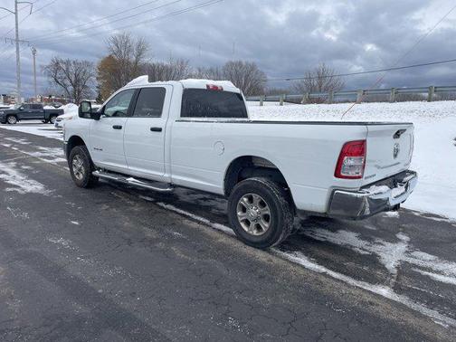 2024 RAM 2500 Big Horn Crew Cab 4x4 8' Box