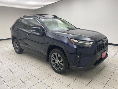 2023 Toyota RAV4 Hybrid XLE Premium