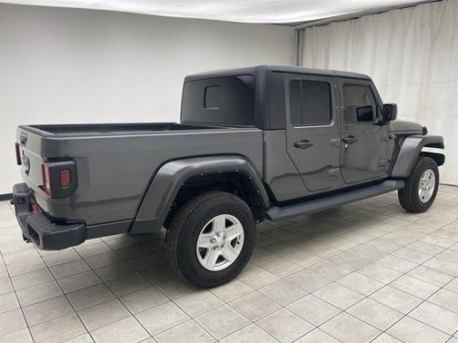 2022 Jeep Gladiator Sport S