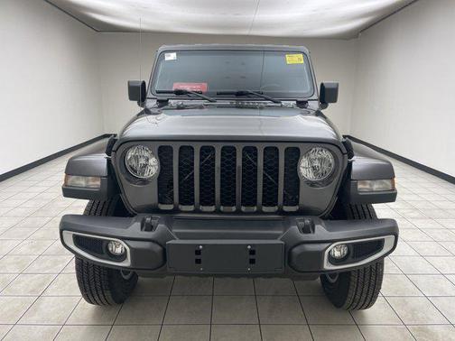 2022 Jeep Gladiator Sport S