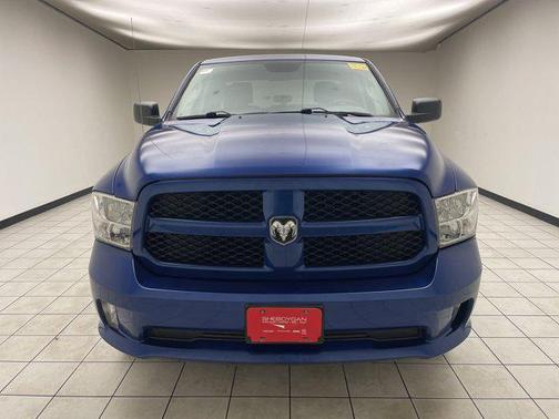 Blue Streak Pearlcoat 2018 RAM 1500 Express