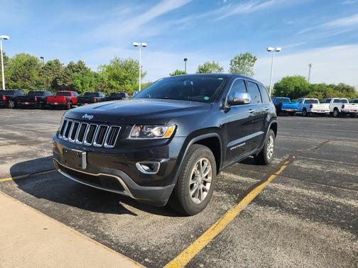 Brilliant Black Crystal Pearlcoat 2014 Jeep Grand Cherokee Limited