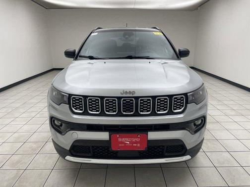 Silver Zynith Metallic Clearcoat 2025 Jeep Compass Limited