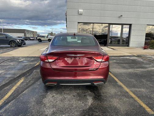 2015 Chrysler 200 C