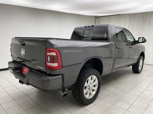 2021 RAM 2500 Big Horn Crew Cab 4x4 6'4' Box