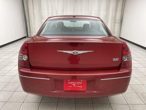 2010 Chrysler 300 Touring/Signature/Executive Series