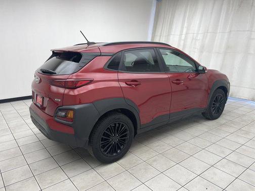 Pulse Red 2021 Hyundai KONA SEL