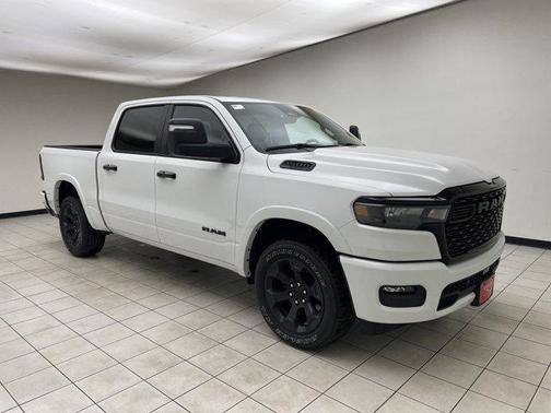 Bright White Clearcoat 2025 RAM 1500 Big Horn/Lone Star