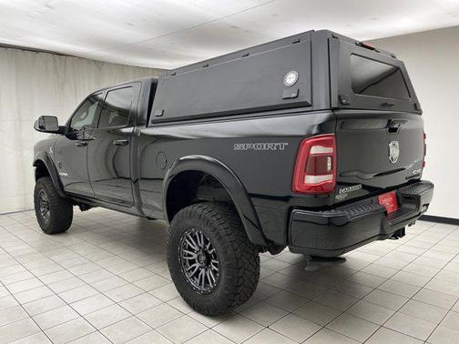 2022 RAM 2500 Laramie Crew Cab 4x4 6'4' Box