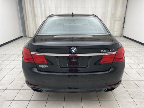 2012 BMW 750 Li xDrive