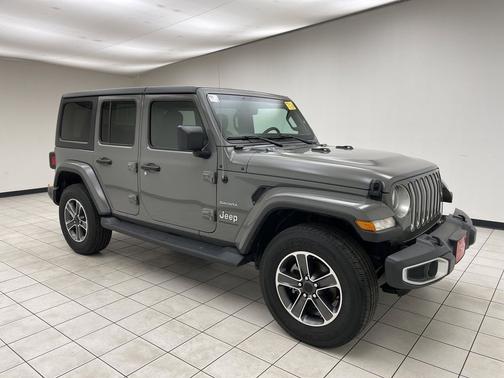 Sting-Gray Clearcoat 2023 Jeep Wrangler 4-Door Sahara 4x4