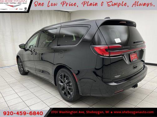 2026 Chrysler Pacifica Limited