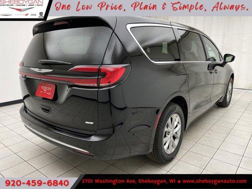 2025 Chrysler Pacifica L