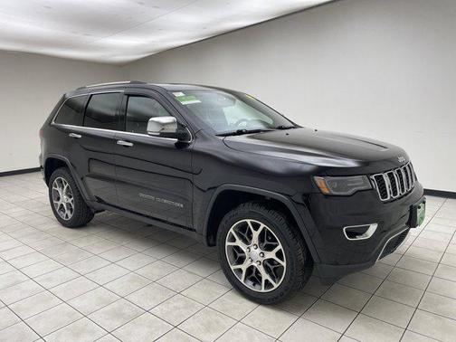 Sangria Metallic Clearcoat 2020 Jeep Grand Cherokee Limited