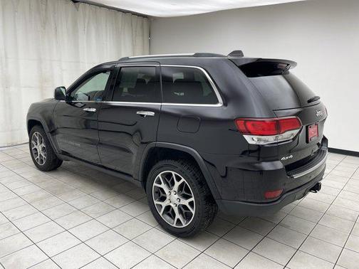 Sangria Metallic Clearcoat 2020 Jeep Grand Cherokee Limited