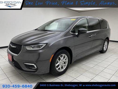 2023 Chrysler Pacifica Touring L