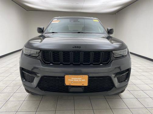 2024 Jeep Grand Cherokee Altitude