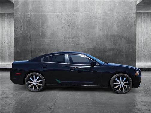2012 Dodge Charger SE