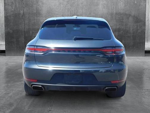 2021 Porsche Macan Base
