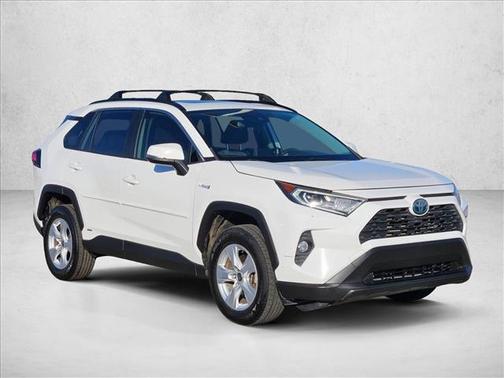 2020 Toyota RAV4 Hybrid XLE