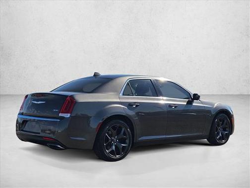 2015 Chrysler 300 Limited