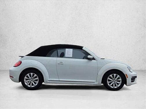 2018 Volkswagen Beetle 2.0T S