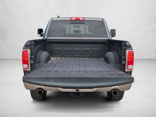 Granite Crystal Metallic Clearcoat 2016 RAM 1500 Laramie