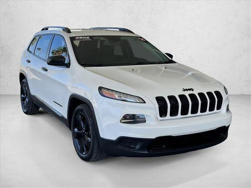 2016 Jeep Cherokee Altitude