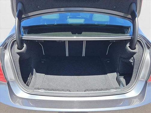 2018 BMW 330 330i