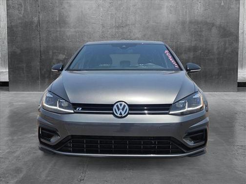 2018 Volkswagen Golf R 2.0T DSG