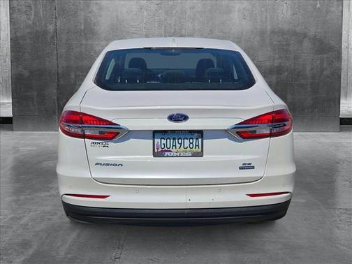 2020 Ford Fusion Hybrid SE