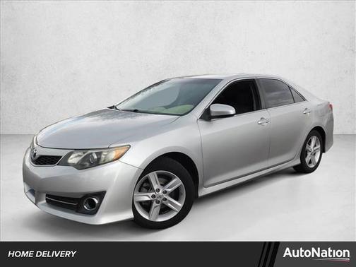 2013 Toyota Camry SE
