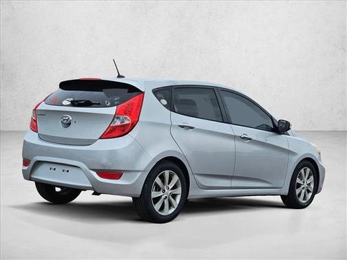 2014 Hyundai Accent SE
