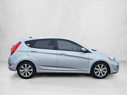 2014 Hyundai Accent SE