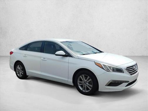 Quartz White Pearl 2015 Hyundai SONATA SE
