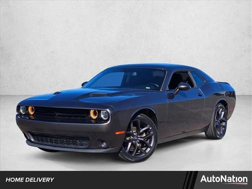 2022 Dodge Challenger SXT