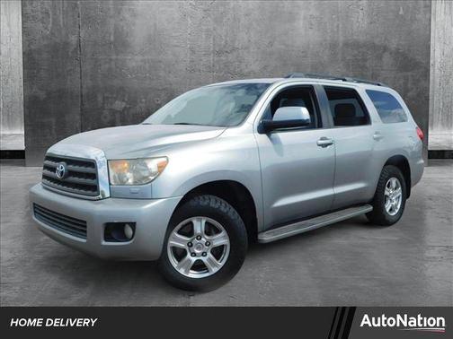 2008 Toyota Sequoia SR5