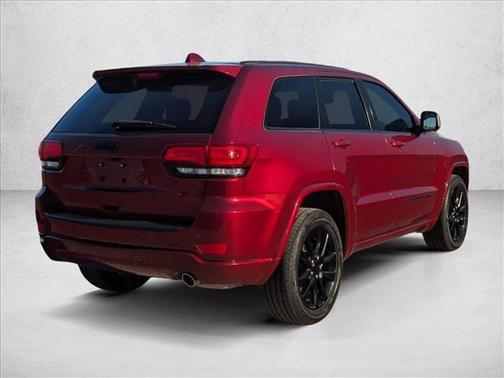 2022 Jeep Grand Cherokee Laredo