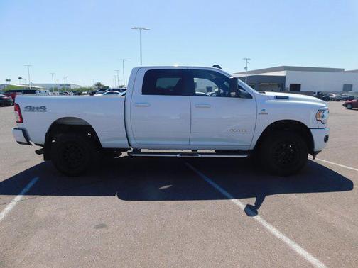 2022 RAM 2500 Big Horn Crew Cab 4x4 6'4' Box