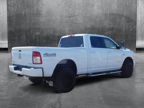 2022 RAM 2500 Big Horn Crew Cab 4x4 6'4' Box