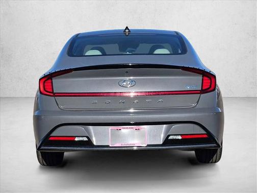 2022 Hyundai SONATA Hybrid SE
