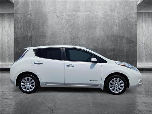 2017 Nissan Leaf S