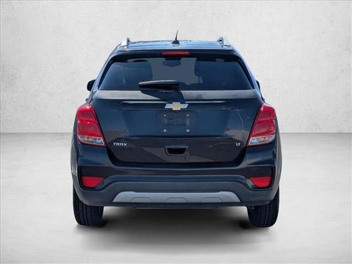 Mosaic Black Metallic 2017 Chevrolet Trax LT