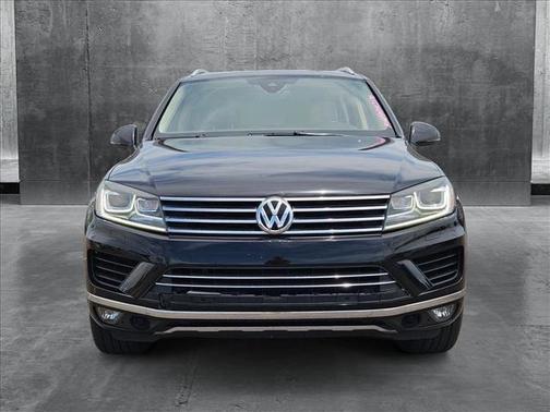 2016 Volkswagen Touareg VR6 Sport